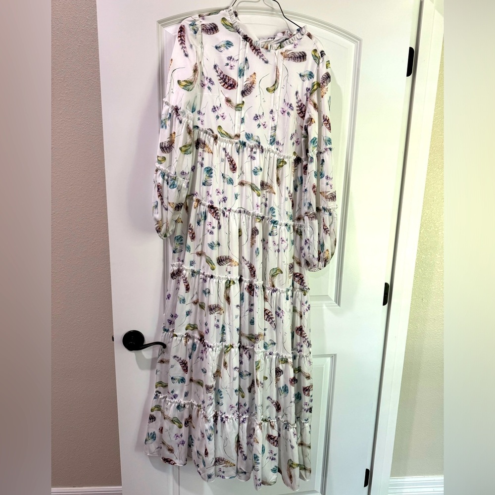 Dainty Jewell’s Small NWT Dress